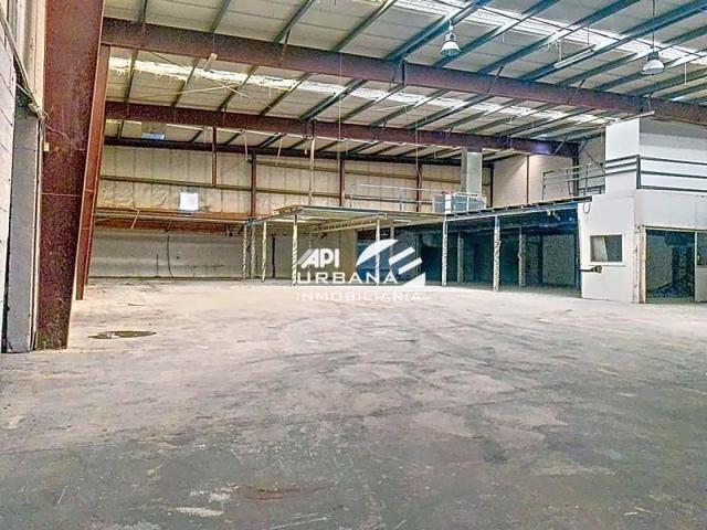 Nave industrial en venta en Lucena, Carretera Cabra, 14900 photo 0