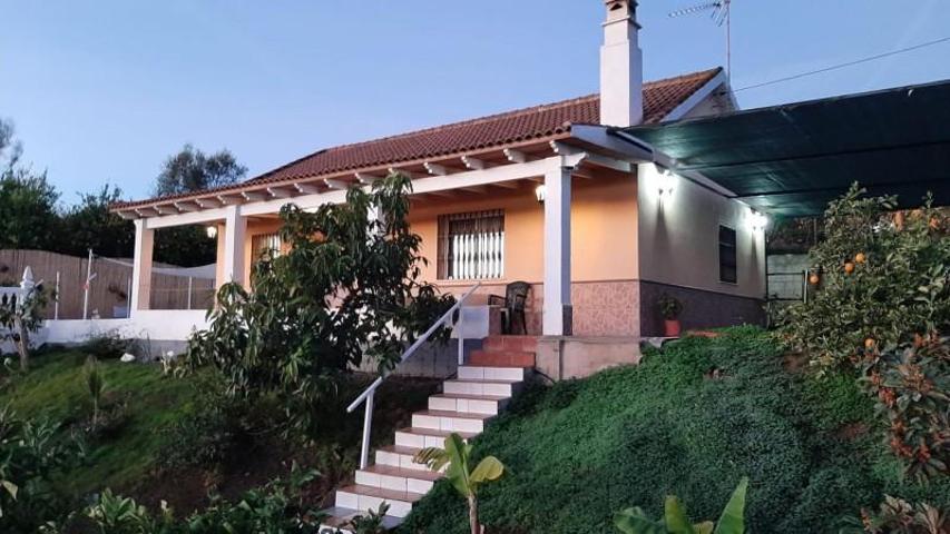Casa con terreno en venta en Cártama, Estación photo 0