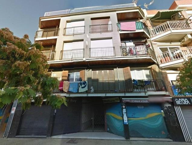 Piso en venta en Castelldefels, Lluminetes photo 0