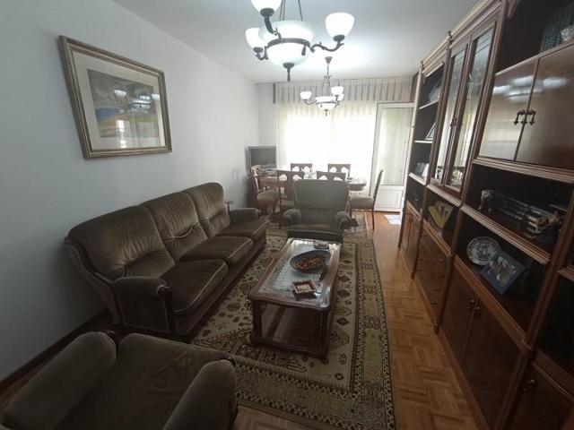 Piso en venta en Vilagarcía de Arousa, Estación de tren photo 0