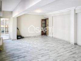 Piso en venta en León photo 0