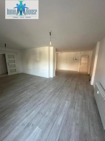 Piso en venta en Albacete, Estacion photo 0