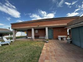 Chalet en venta en Viana de Cega, Viana De Cega photo 0