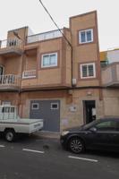 Casa en venta en Telde, El caracol photo 0