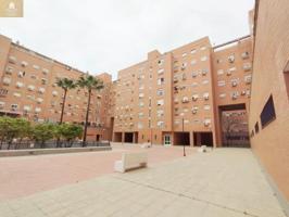 Piso en venta en Sevilla, Sevilla Este photo 0