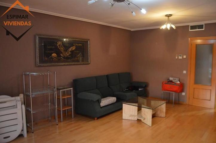 Adosada en venta en Utebo, Aragon photo 0