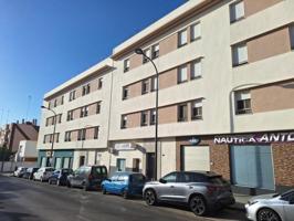 Piso en venta en San Fernando, Cobreros Viejo photo 0