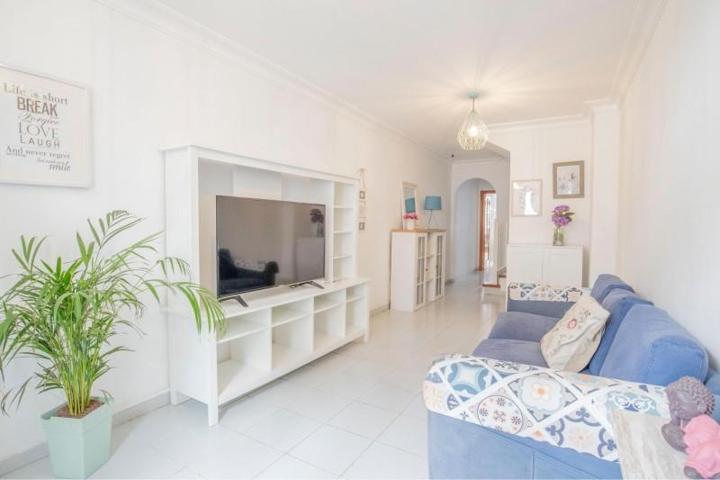 Adosada en venta en La Orotava, Centro photo 0