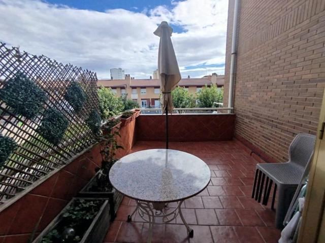 Adosada en venta en San Andrés del Rabanedo, Trobajo del Camino photo 0