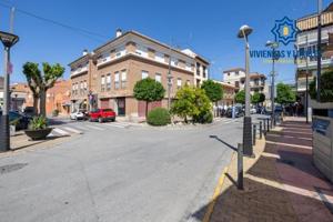 Local comercial en venta en Peligros, Vega de granada zona noroeste photo 0