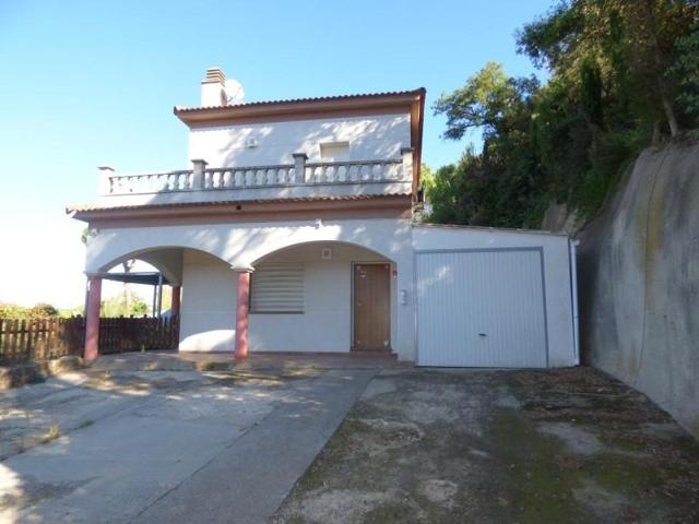 Chalet en venta en Lloret de Mar, Urbanitzacions photo 0