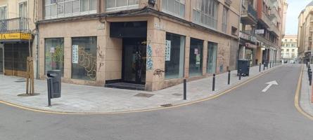 Local comercial en venta en Zamora, Centro photo 0