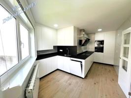 Piso en venta en Lugo, Calle Orense photo 0