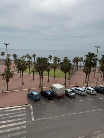 Piso en venta en Adra, 1ª LINEA PLAYA photo 0