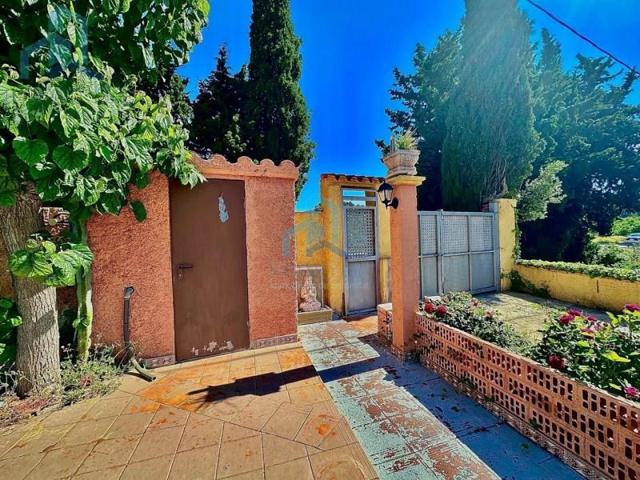 Casa con terreno en venta en Riudecols photo 0