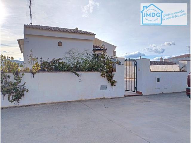 Bungalow en venta en Alcaucín photo 0