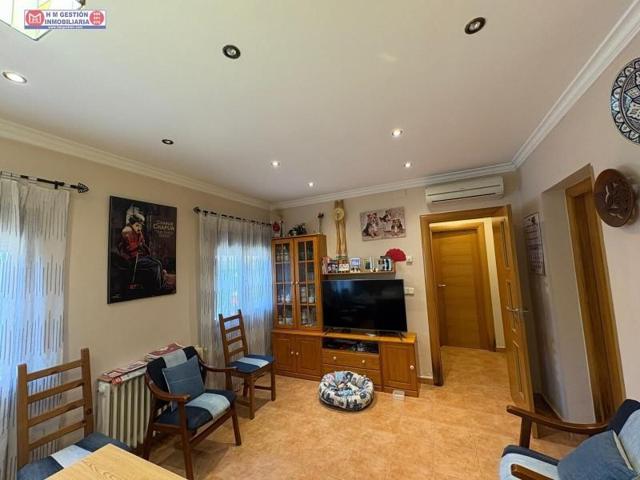 Casa en venta en Alcázar de San Juan, Urb. Santa María photo 0