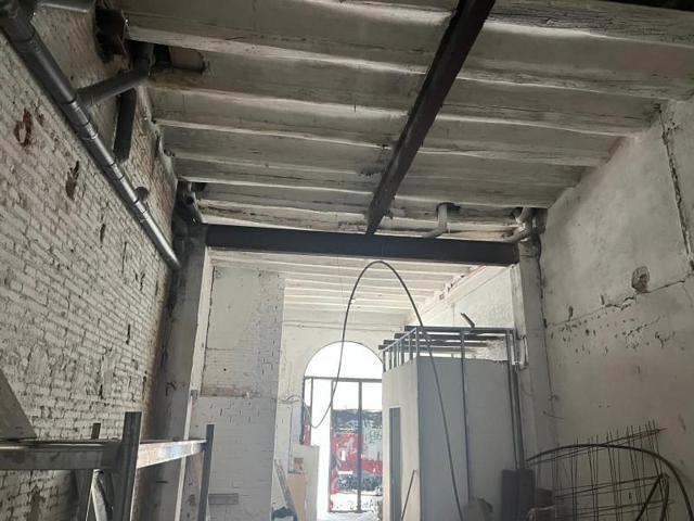 Local comercial en venta en Barcelona, El Poblenou photo 0