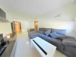 Piso en venta en Viladecans, Roureda photo 0