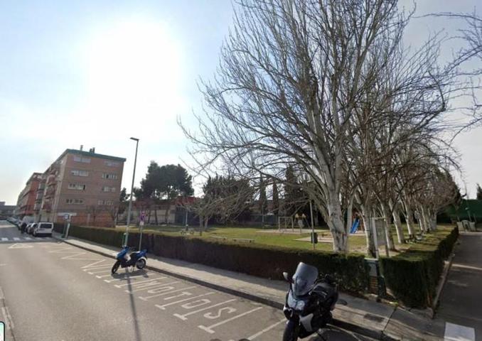 Piso en venta en Zaragoza, Miralbueno photo 0