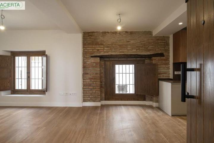 Piso en venta en Granada, Albaicín photo 0