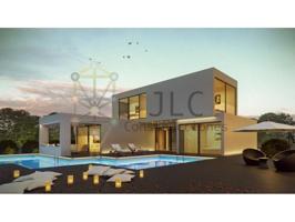 Chalet en venta en Torrejón del Rey photo 0