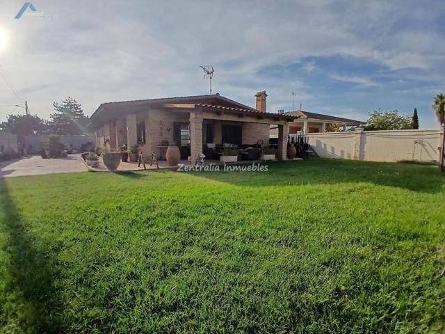 Chalet en venta en Gallur, Aragon photo 0