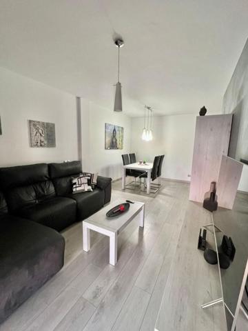 Piso en venta en La Canonja, Tarragonès photo 0