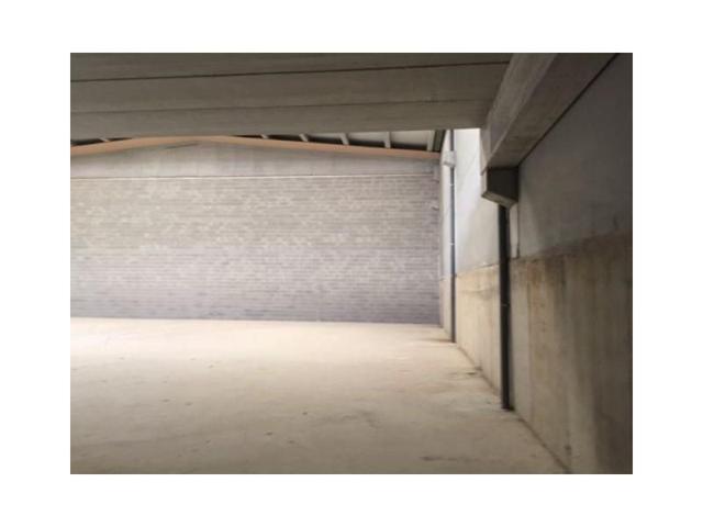 Nave industrial en venta en Constantí photo 0