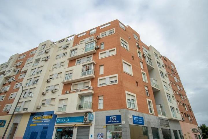 Piso en venta en San Fernando, Cobreros Viejo photo 0