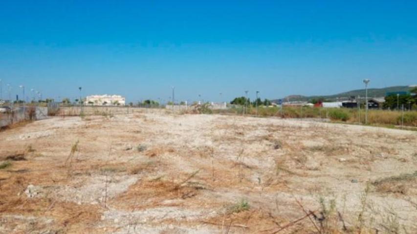 Terreno en venta en Lucena, Avenida del Medio Ambiente, 14900 photo 0