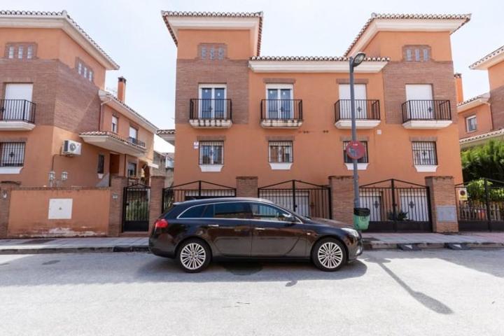 Adosada en venta en Vegas del Genil, PURCHIL photo 0