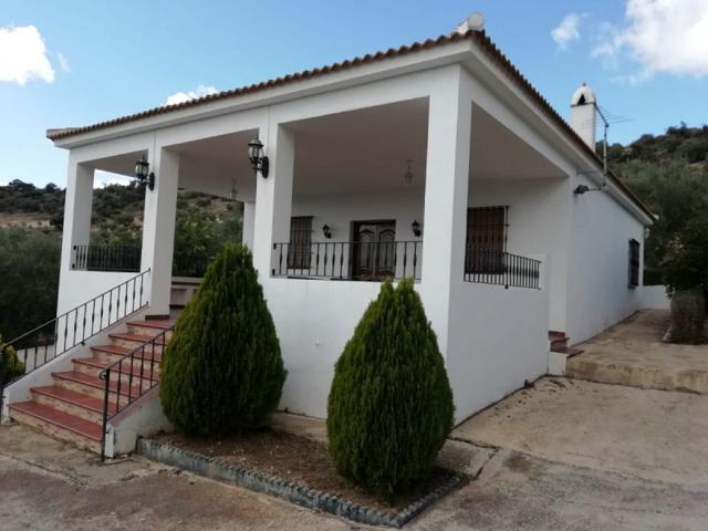 Chalet en venta en Archidona, Archidona photo 0