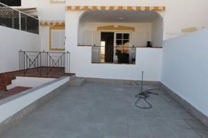 Apartamento en venta en Adeje, Torviscas Alto photo 0