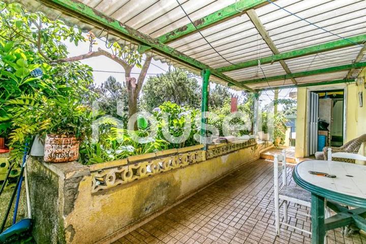 Casa con terreno en venta en El Rosario photo 0