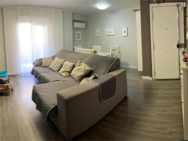 Piso en venta en Valencia, Beteró photo 0