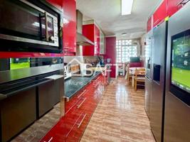 Piso en venta en Benidorm photo 0