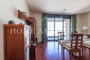 Piso en venta en Vilanova i la Geltrú, Barri De Mar photo 0