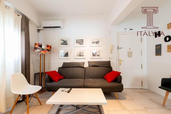 Piso en venta en Sevilla, Centro photo 0