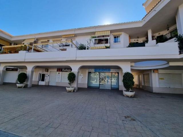 Local comercial en venta en Torremolinos, El Calvario photo 0