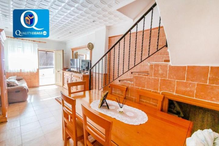 Casa en venta en Mutxamel, Mutxamel photo 0