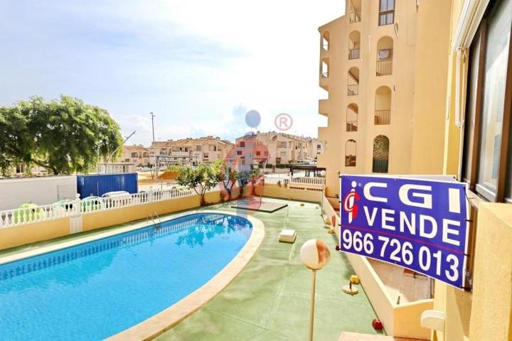 Apartamento en venta en Guardamar del Segura, Las Viñas photo 0