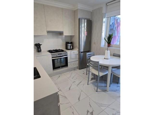 Piso en venta en Irun photo 0