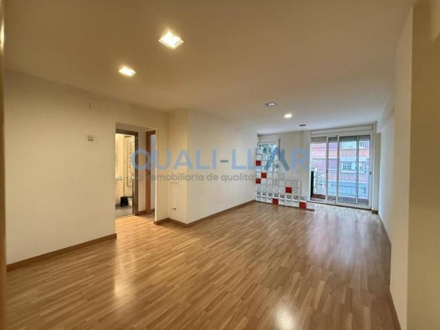 Piso en venta en Sant Feliu de Llobregat, Riera de la Salut, 08980 photo 0