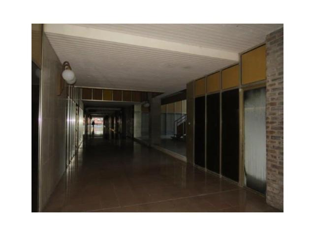 Local comercial en venta en Reus photo 0