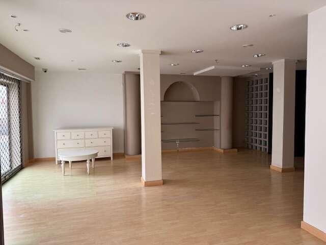 Local comercial en venta en Arrecife, Arrecife Centro photo 0