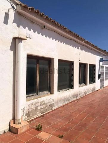 Local comercial en venta en Moraira, Benimeit-Tabaira photo 0