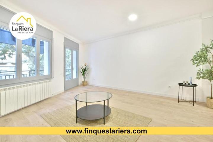 Piso en venta en Arenys de Munt, Centro photo 0