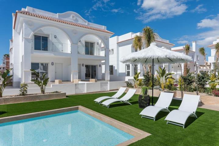 Adosada en venta en Rojales, Ciudad Quesada - Urb. Dona Pepa photo 0