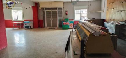 Casa en venta en Terrassa, Vilardell photo 0